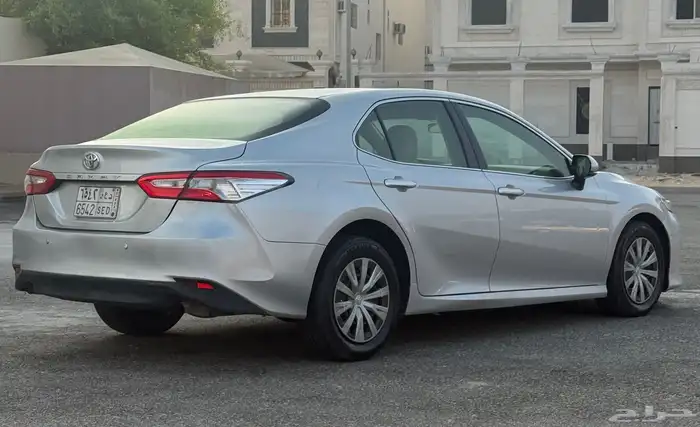 تويوتا _ كامري موديل 2019 LE تم البيع 5