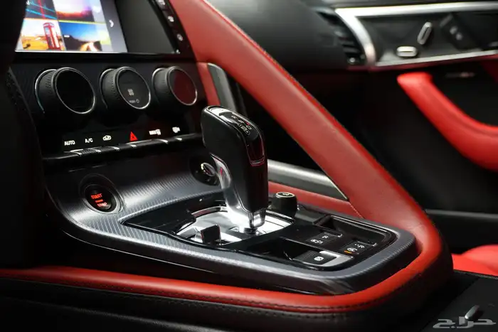 جاغوار F-Taype R 2018 12