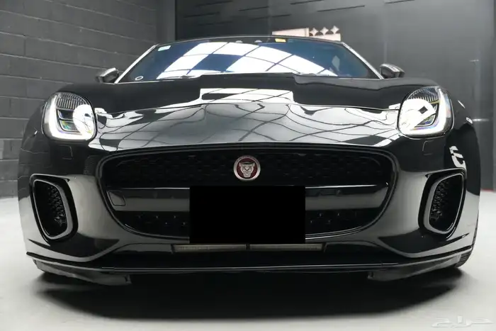 جاغوار F-Taype R 2018 1