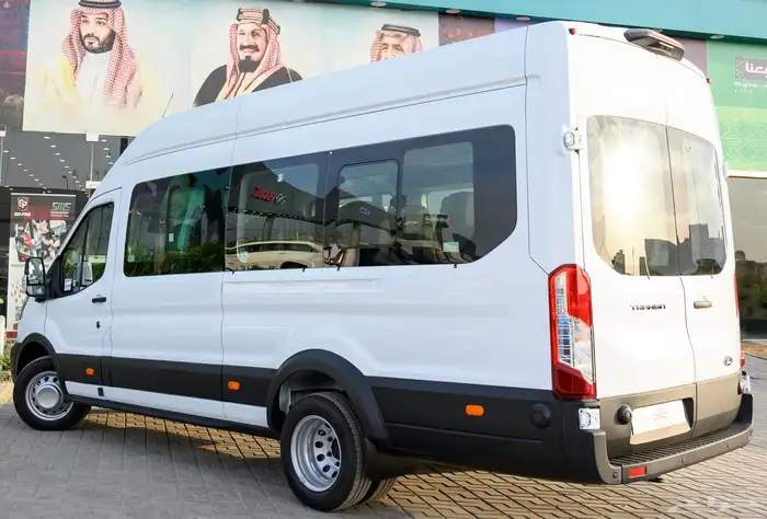 فورد ترانزيت اوتوماتيك ديزل 18 راكب 2025 4
