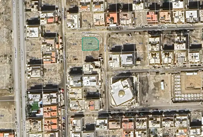 للبيع ارض في جدة في حي الياقوت على شارعين زاوية 0