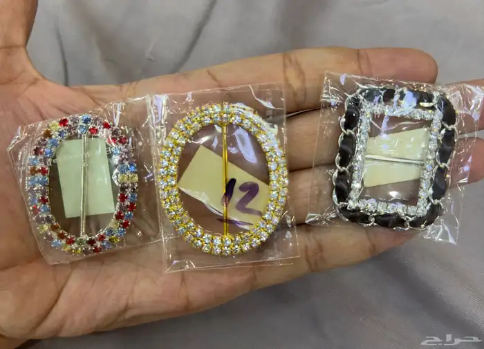 اكسسوارات منوعه شنط وحلقات وتقفيلات وبكلات احزمه اجراس جرس 12