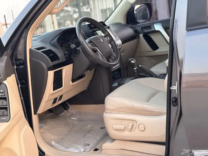 تويوتا برادوTXL 2022فل كامل عداد 64 الف 33