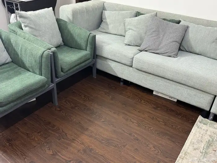 كنب طقم كامل بحاله جيده جدا 0