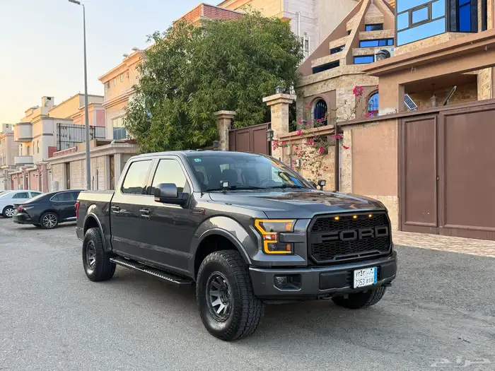 فورد رابتر 2017 ( قمة في النظافة ) 0