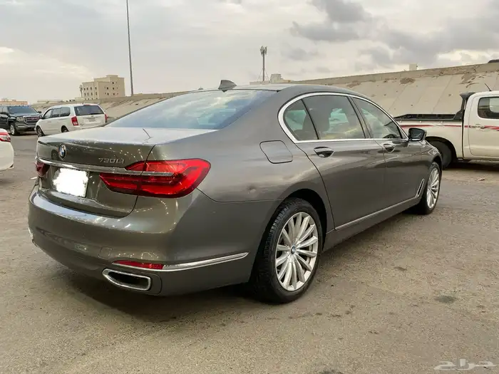 بي ام دبليو 730 2019 3