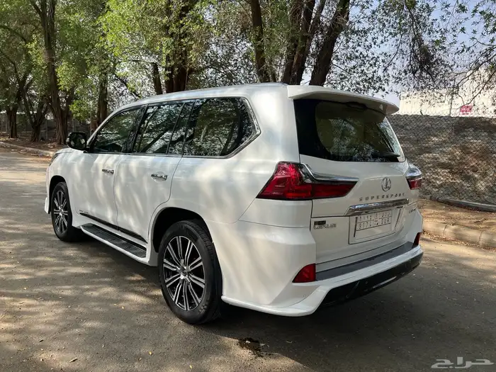 جيب لكزس 570 سوبر سبورت 2019 71