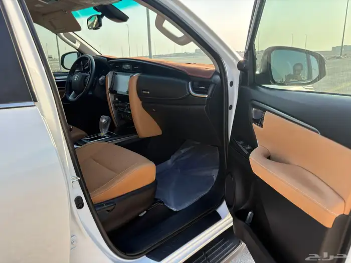 فورتشنر 2024 ديزل فل كامل VX2 17