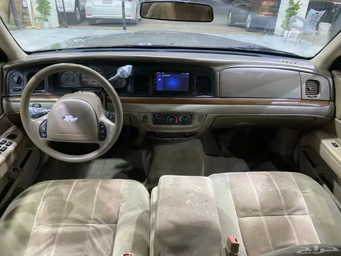 فورد فكتوريا سعودي 2004 8