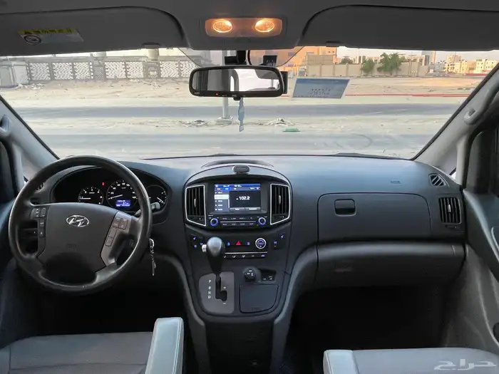 هونداي H1 ديزل 12 راكب 19