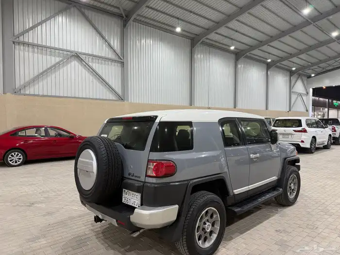 تويوتا اف جي 2013 فل كامل قير عايدي وكالة 5