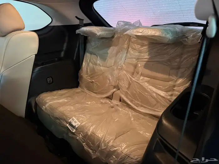 مازدا CX9 موديل 2024 فل كامل نظيفه 40