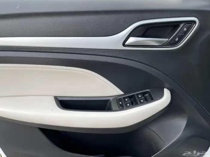 ام جي 2023 MG ZS فل سعودي 10