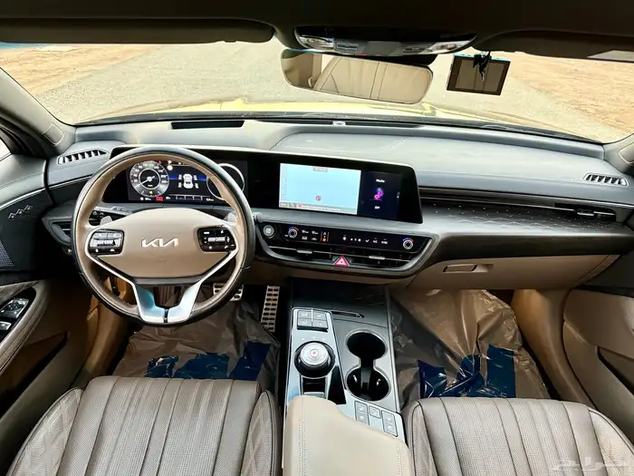 كيا K8 موديل 2022 فل كامل 16