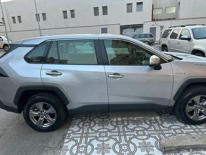 راف فور استاندرهايبرد 4 4 2024 بودي ومالك ممشى 10 الف كيلو 1