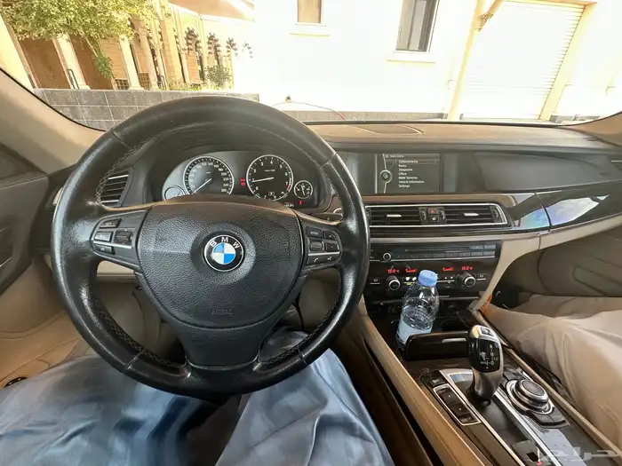 بي ام دبليو BMW 730Li 1