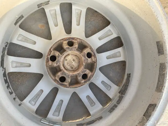 جنوط كامري 2018مقاس 16 تركب ع الهيلوكس من 2006الى 2015 1