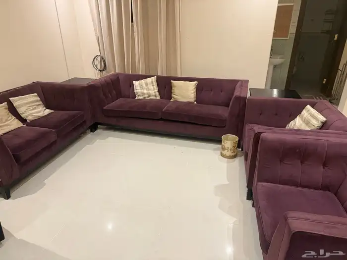 للبيع طقم كنب أنيق من مفرشات الميرو   4 قطع 0