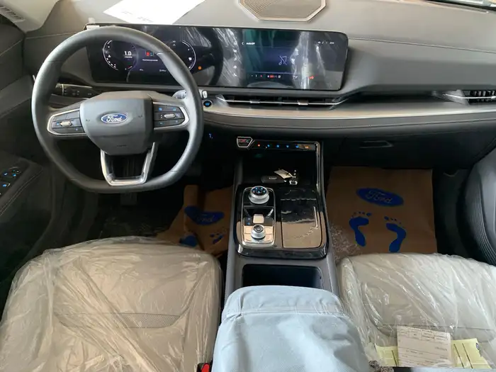 فورد تيريتورى 2026 امبيانتى بسعر خاص عروض نهايه العام 9