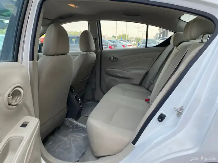 نيسان صني موديل 2023 فل كامل 7