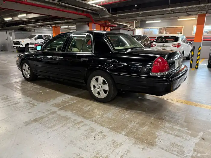 للبيع فورد كراون فكتوريا 2008 مدني جامعة ابهاء 2