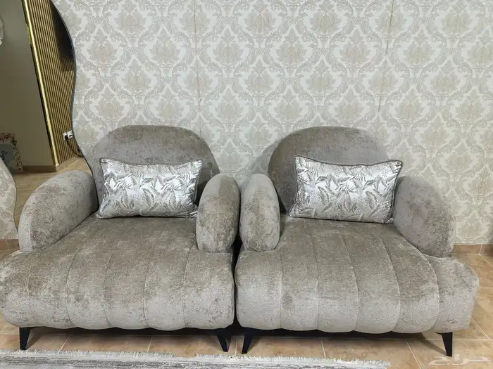 sofa 2 pieces for sale 0