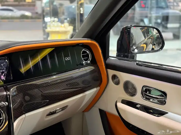 رولز رويس كولينان 2025 11