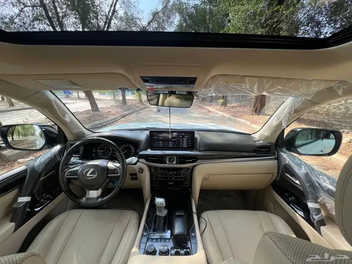 جيب لكزس 570 سوبر سبورت 2019 29