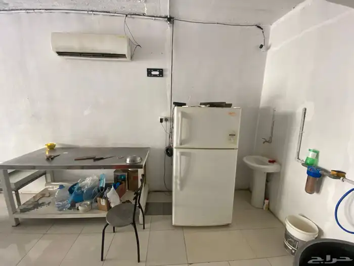 مخبز للتقبيل بكامل أغراضه 7