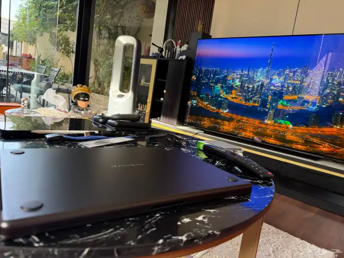 ماك بوك برو - M4 Max 5