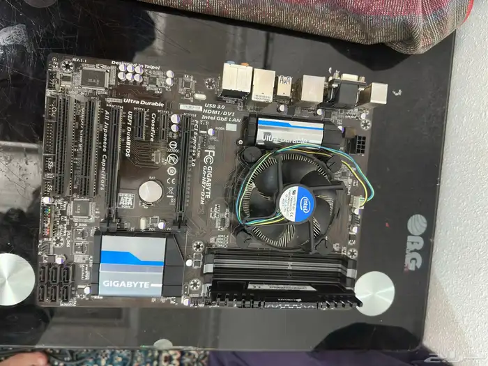 مذربورد ومعالج ورام بسعر 200ريال 0