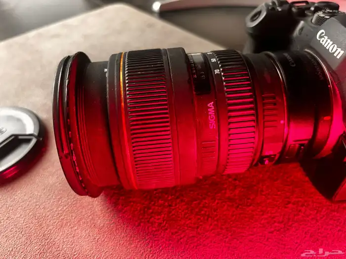 عدسة سيجما ( كانون) 3