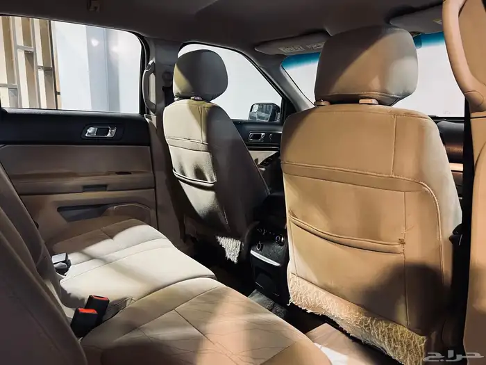 اكسبلور 2015 بحاله ممتازه سعودي 13