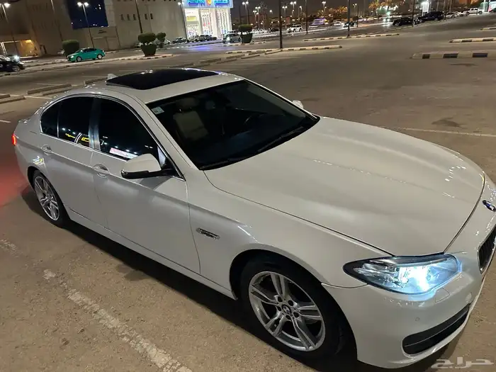 بي ام دبليو 528 أبيض  لؤلؤي 2014 نظيف جاهز للاستخدام 4