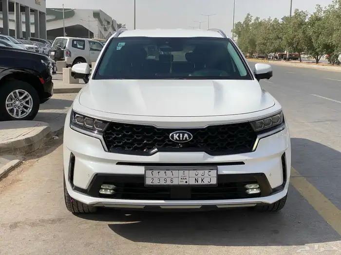 كيا سيرنتو ديزل موديل 2021 1