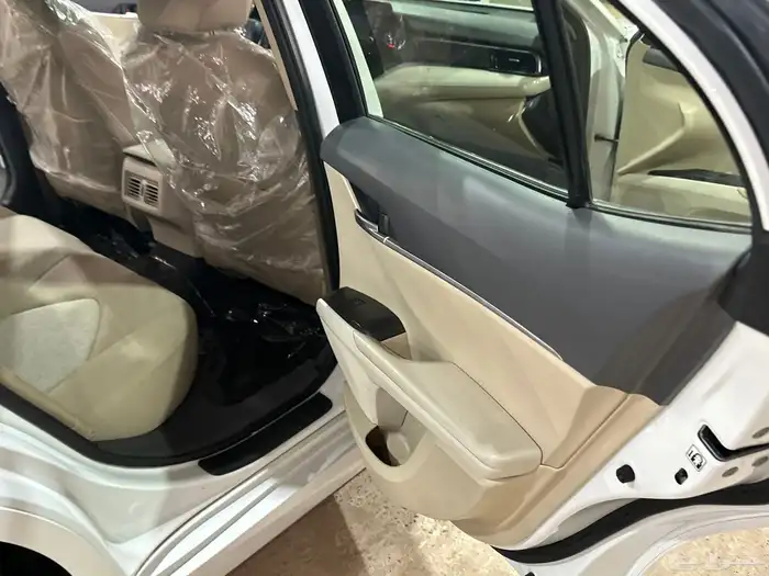 تويوتا كامري GLE موديل 2023 سعودي 24