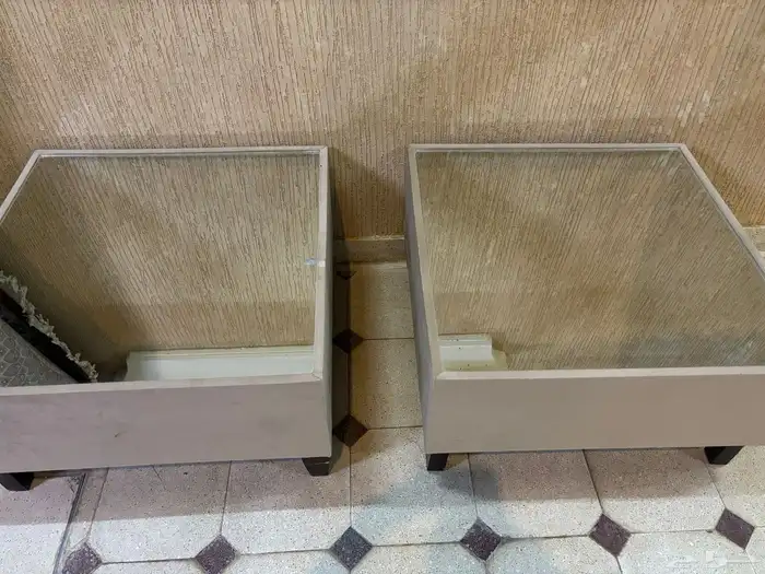 للبيع طقم طاولات جانبية ( عدد 2 ) 1