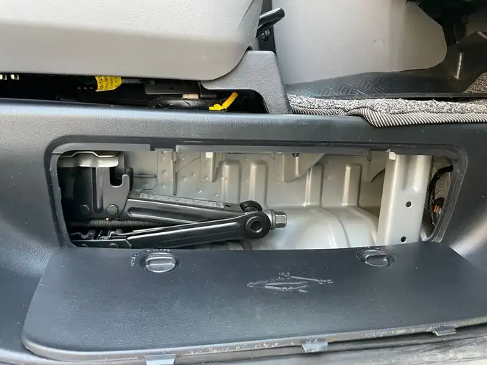 هونداي H1 ديزل 12 راكب 15