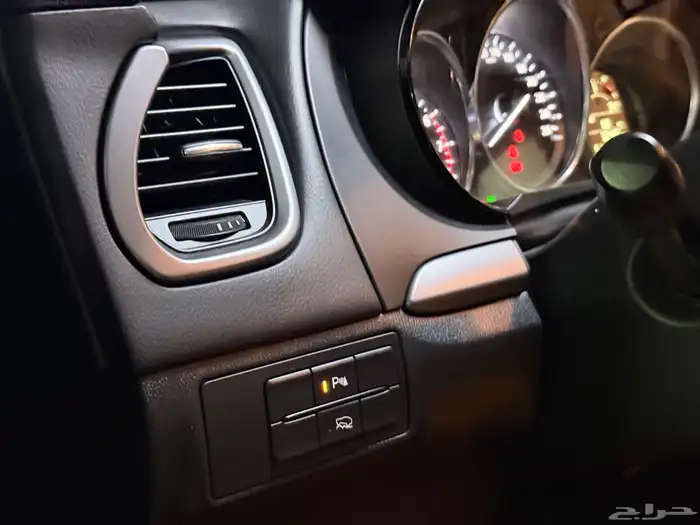 مازدا CX9 موديل 2024 فل كامل نظيفه 19