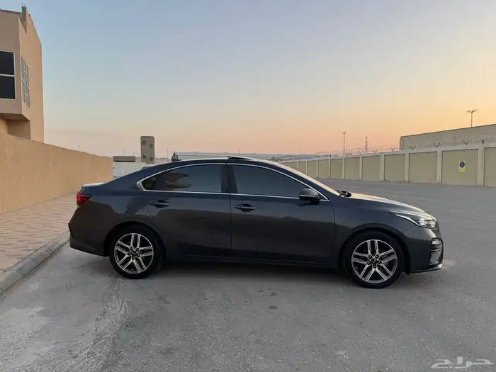 كيا سيراتو k3 فل كامل 6