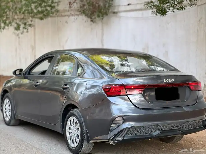 كيا سيراتو 2022 2