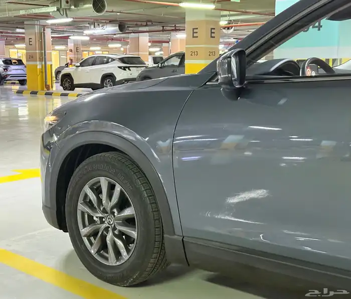 مازدا CX9 موديل 2024 فل كامل نظيفه 14