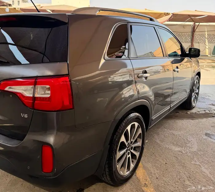 كيا سورينتو 2013 فل كامل 6