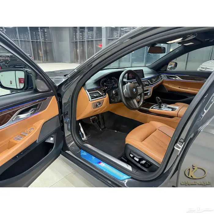 بي ام دبليو - 730Li 2020 ام كت - عداد 92 الف 6