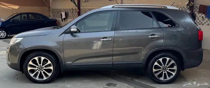 كيا سورينتو 2013 فل كامل 4