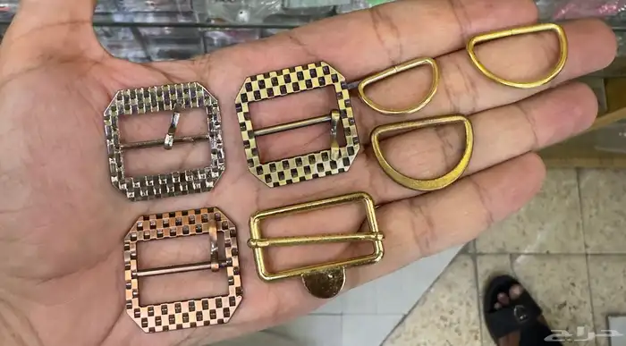 اكسسوارات منوعه شنط وحلقات وتقفيلات وبكلات احزمه اجراس جرس 8