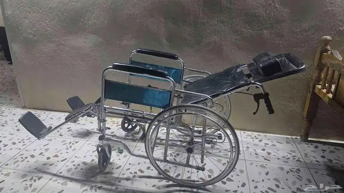 كرسي متحرك 2