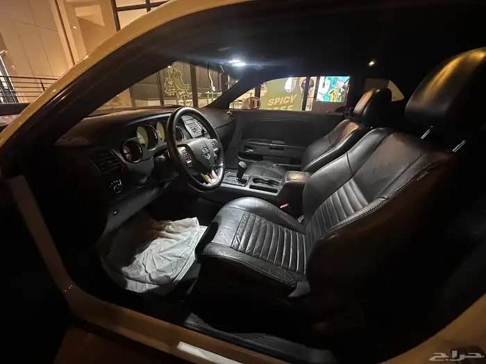 شالنجر دودج 2012 2