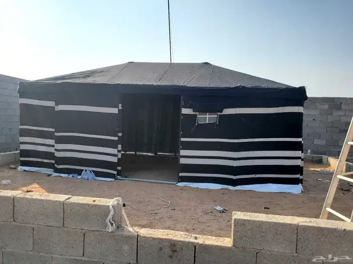 بيوت شعر ومظلات وخيام 0