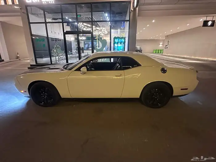 شالنجر دودج 2012 5